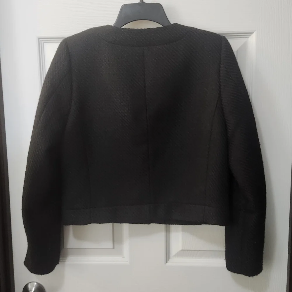 Women J. Crew Black Tweed Lady Jacket With Gold Tone Buttons Cropped Style Sz 2